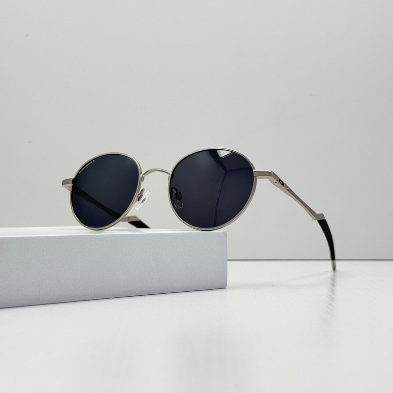 Oakley Terrigal OO4146 Sunglasses Silver Black Polarized New