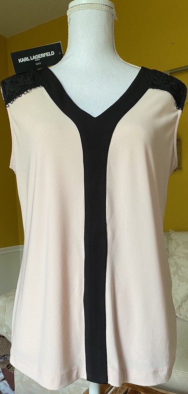 *NWT* Karl Lagerfeld Paris Pink Black V-Neck Lace Sleeveless Blouse Top - Medium gallery
