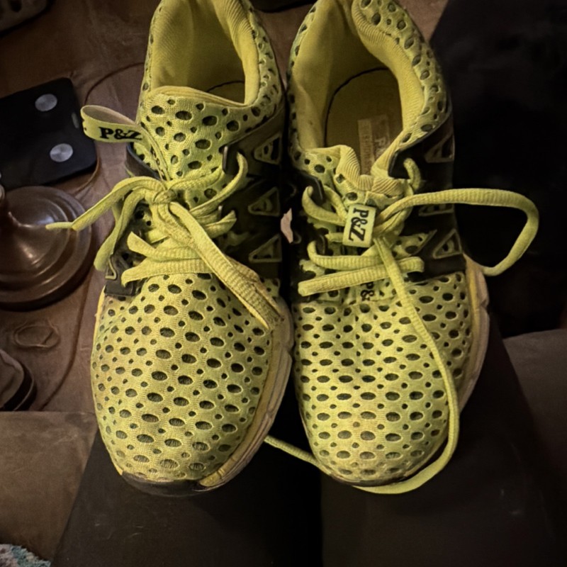 P&Z Athletic Sneakers Yellow Black Polka Dot Mesh Breathable Lace Up Low Top
