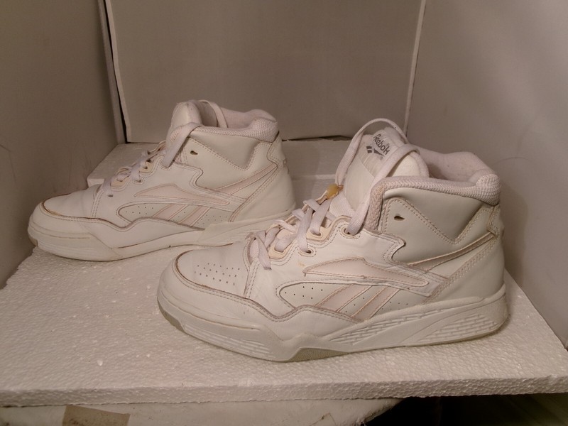 Vintage REEBOK BB4600 Ultra Mid Basketball Shoes Men White Size 8.5