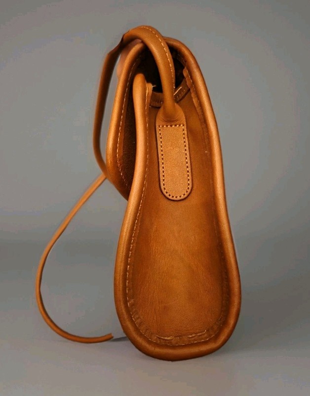 VTG Coach Chrystie Crossbody B4D 9892 gallery