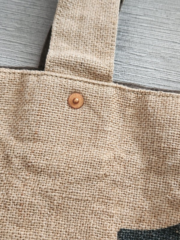 FEED Reversable Burlap Tote Bag With Interior Slip Pockets gallery