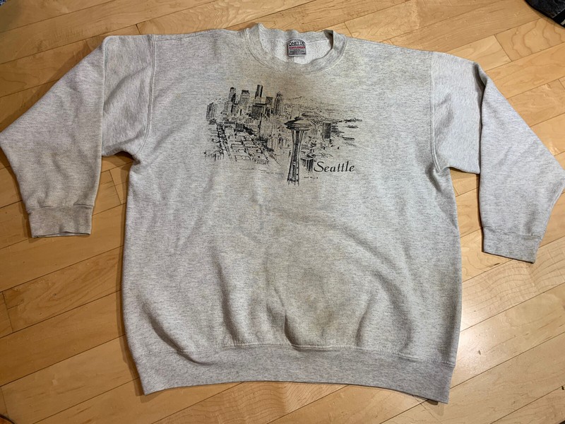 VTG 90’s Seattle City Men’s Grunge Sweatshirt Size 2XL