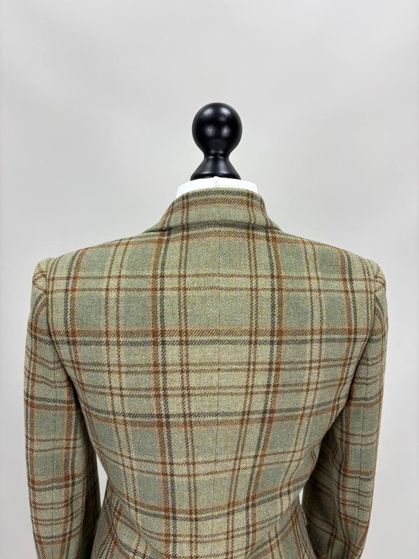 Womens vintage blazer Ralph Lauren Size 4 Color Multicolor Duties Paid (USA) gallery