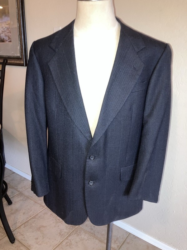 Oscar De La Renta Men’s Black Tuxedo 43R Excellent Condition
