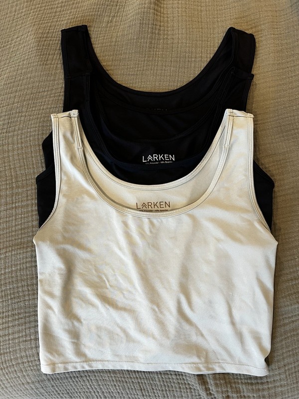 3 Larken X Nursing & Hands-Free Pumping Bras in Sage and Black Size Medium gallery