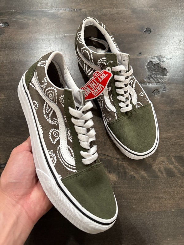 VANS Old Skool ‘PEACE PAISLEY’ Grape Lea Green (SKU VN0A5KRFB0F) Men sz 8-9.5