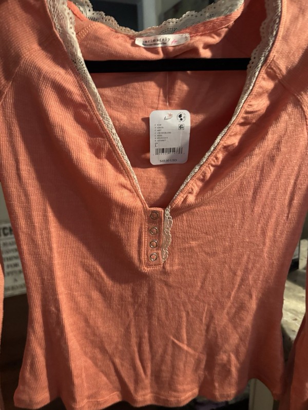 Intimately Free People “crush Blush” Long Sleeve Top with Lace On Cuffs And Neck