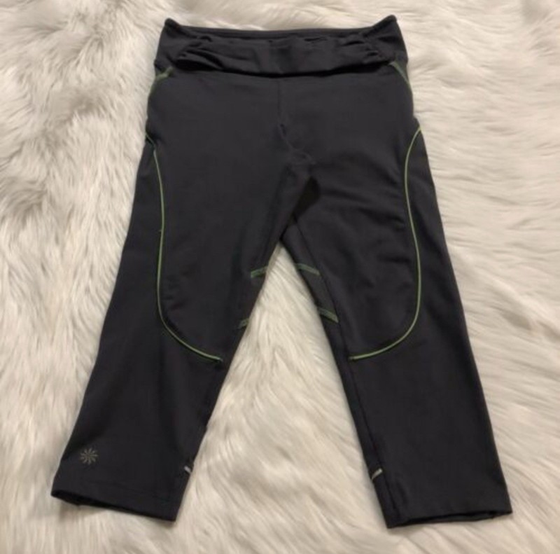 Athleta Womens Capri Crop Leggings Extra Small Yoga Workout Gray