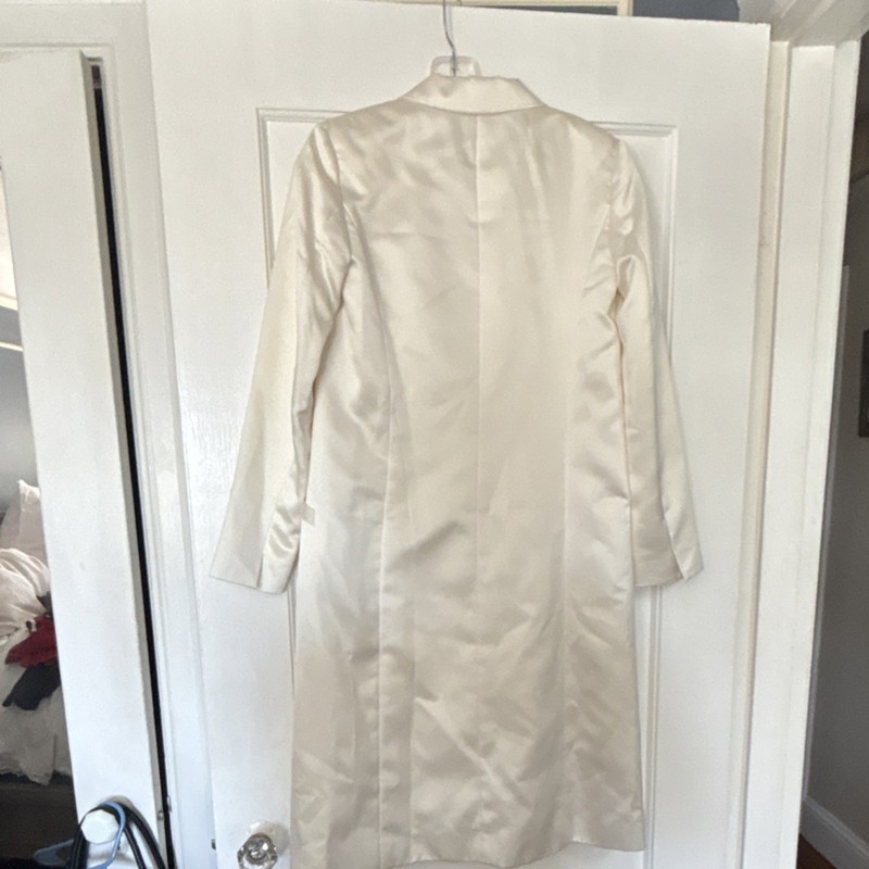 Nicole Miller Women's Ivory Silk Long Coat Button Front Pockets Lined Size 0 gallery