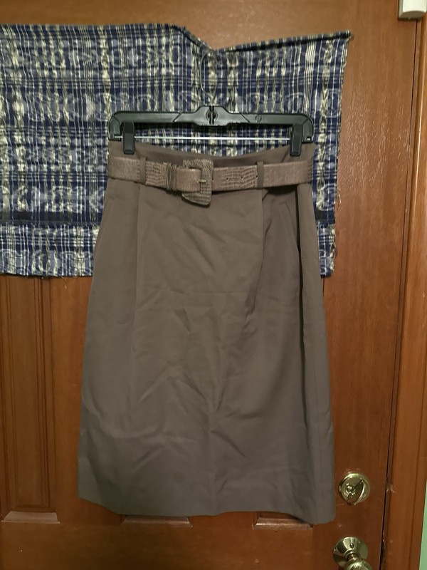 Linda Allard Ellen Tracy Women's 100% Wool Pencil Skirt Brown Preowned Size 12 gallery