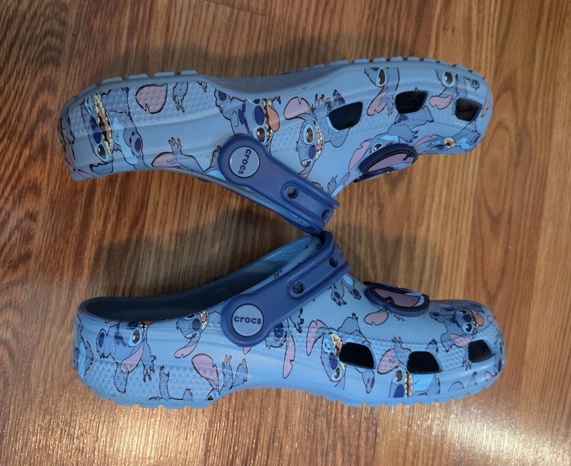 Crocs x Disney Stitch Women's 7 Men's 5 Classic Clog Slides Blue gallery