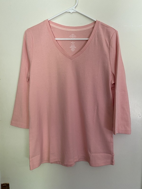 St. John’s Bay V Neck~3/4 Sleeve~Cotton Top~Soft Peach (Blossom)~Size Large~NWT