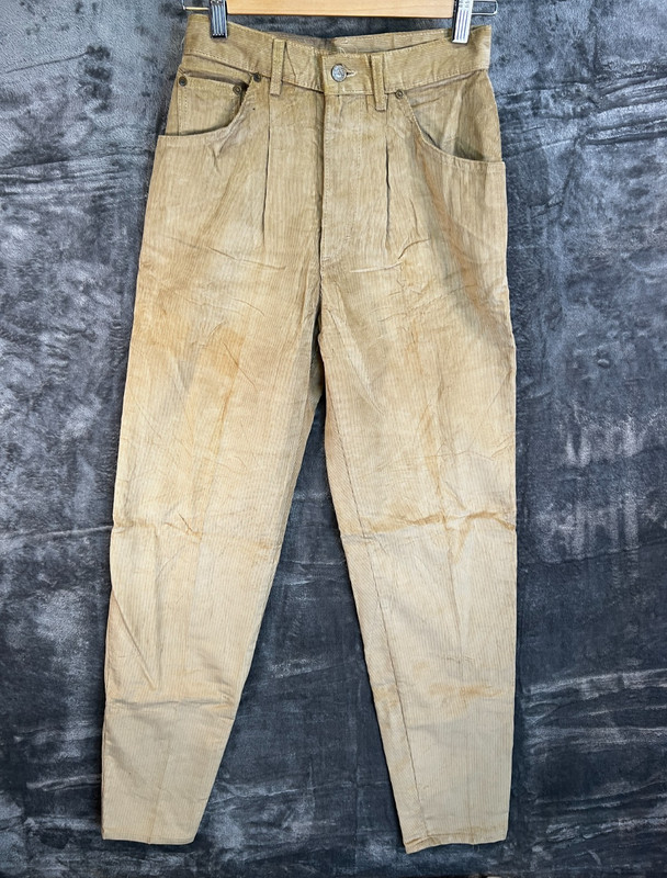 Lee Corduroy Trousers Sand Tan Pleated Front Tapered Leg 33 x 31.5 Made in USA