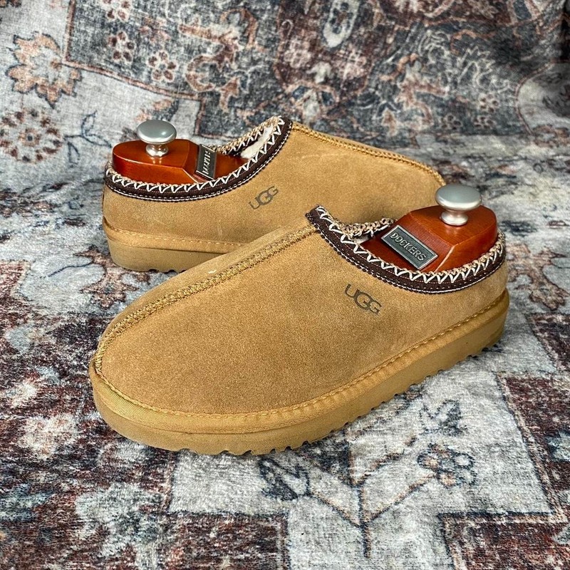 UGG Size 8 Women’s Tasman Slipper – Chestnut