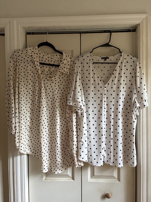 Lot of 2 Women’s 2X Plus White/Black Polka Dot V-Neck Button Blouses