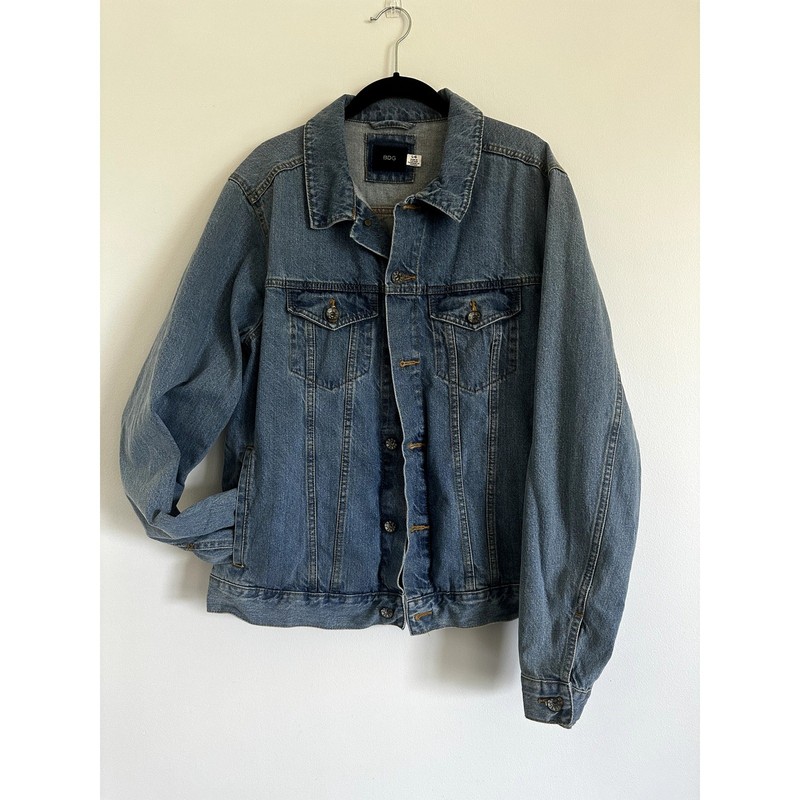 BDG Denim Jacket Medium Wash Blue 100% Cotton Button Down Mens L