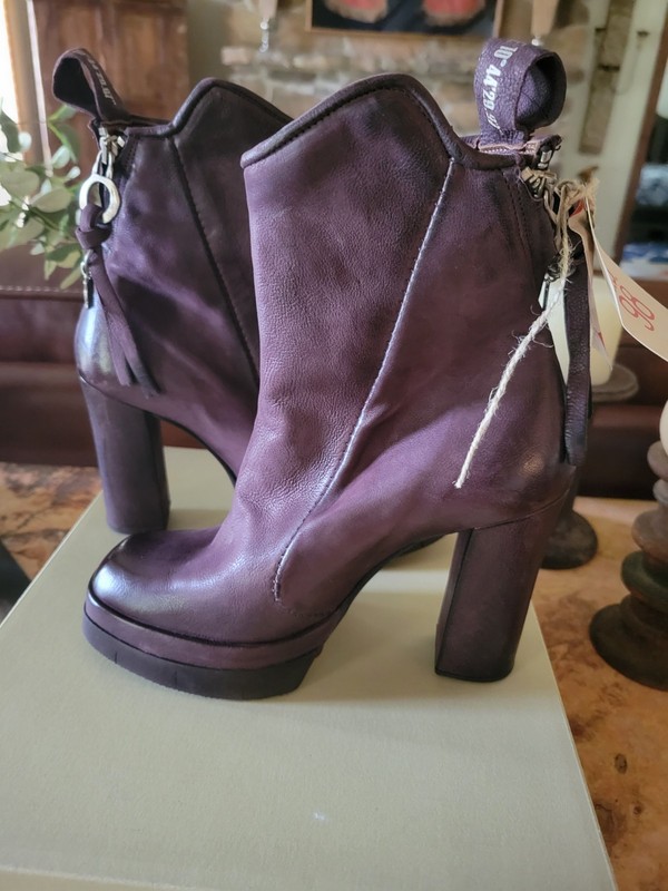 NIB Women’s A.S.98 Vale Purple Leather Ankle Bootie Zip Platform Round Toe US 8