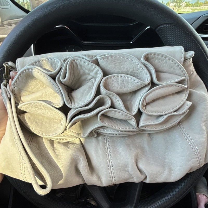 Vince Camuto Beige Ruffle Zip Wristlet Clutch Lined Gold Hardware