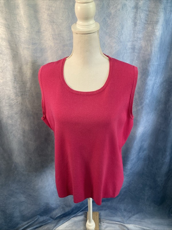 Lifestyle Studios Notations Plus 1X Barbiecore Pink Knit Sweater Vest Tank Shell