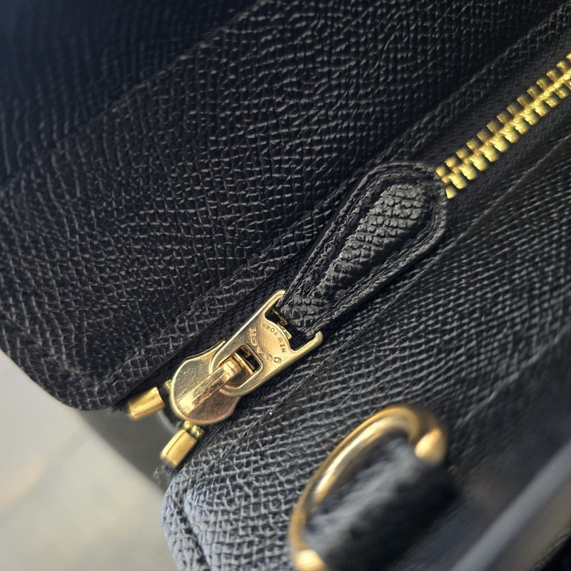 Vintage Coach Avary Carryall in Black Crossgrain Leather with Gold-Tone Hardware gallery