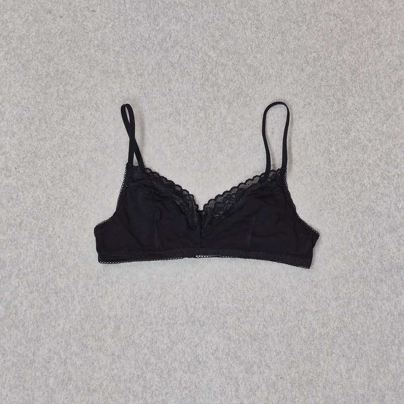 Savage X Fenty Women Bra Small Black Bralette Wireless Lace Adjustable Straps