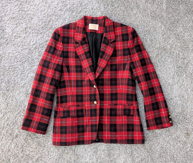 Vintage Pendleton Women’s Red Black Plaid Wool Button-Front Lined Blazer Jacket