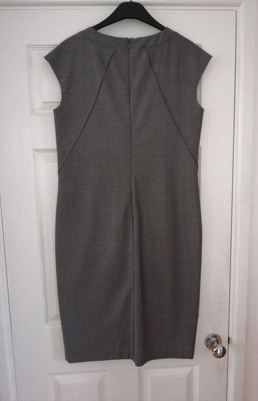 MaxMara Dress Women Size 14 Virgin Wool Silk Elastane Boat Neck Grey Shift Dress gallery