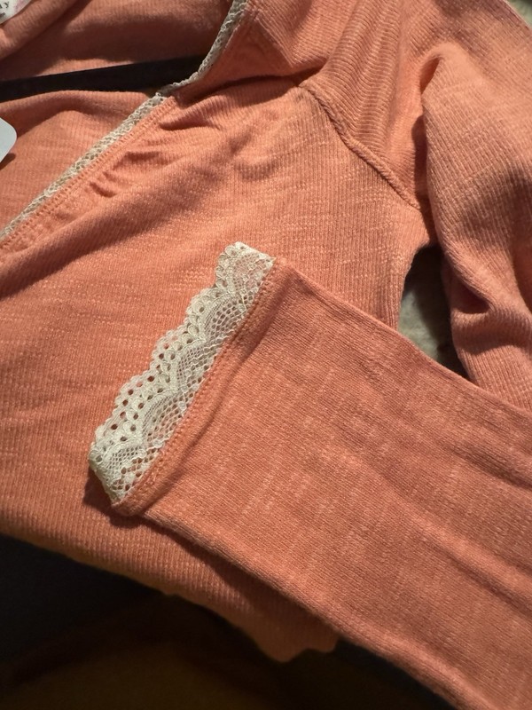 Intimately Free People "crush Blush" Long Sleeve Top with Lace On Cuffs And Neck gallery