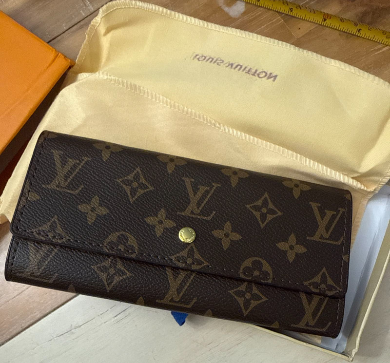 Louis Vuitton Portefeuille Sarah Monogram Long Wallet Brown Authentic USA