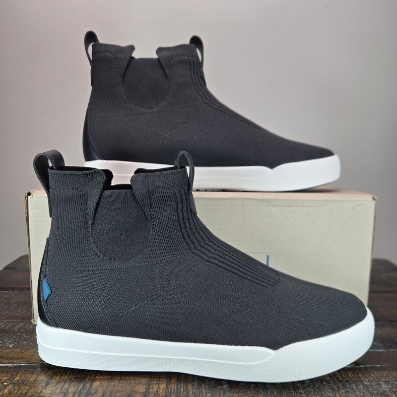 Vessi Weekend Chelsea Womens Size 10 Waterproof Shoes Asphalt Black White