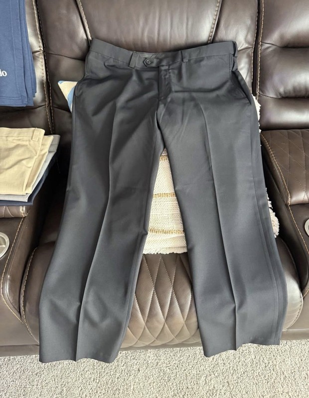(4 Pair) HAGGAR Men’s Dress Slacks – 40×29 – Black, Grey, Navy, Khaki