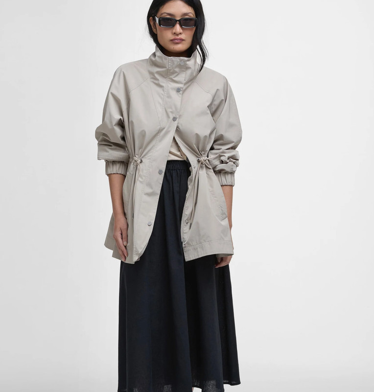 Suri Showerproof Jacket – Light Sand/Safari Dress Tartan MSRP$440 British Chic
