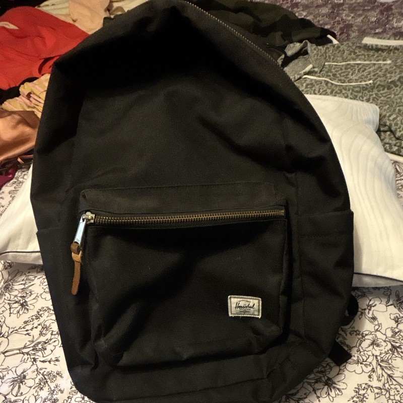 Herschel Black Backpack Zip Closure Front Zipper Pocket Medium Unisex Adults