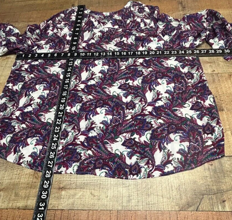 Laura Scott Top Womens 2X Purple Paisley Henley V Neck Rayon Roll Tab Blouse gallery