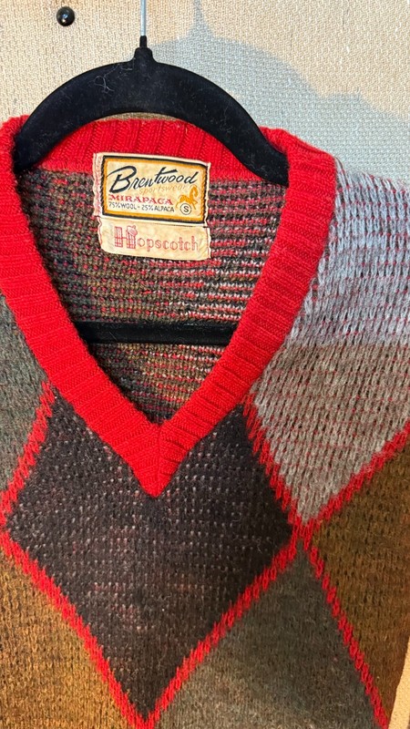 Vintage 1970s Brentwood Hopscotch Mirapaca Wool Alpaca Argyle V-Neck Sweater Men gallery