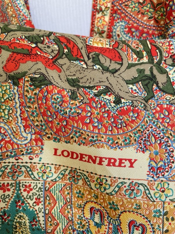 H74# Lodenfrey Italy 100% Silk Scarf Hunting Scene Fox Hounds Paisley Floral gallery