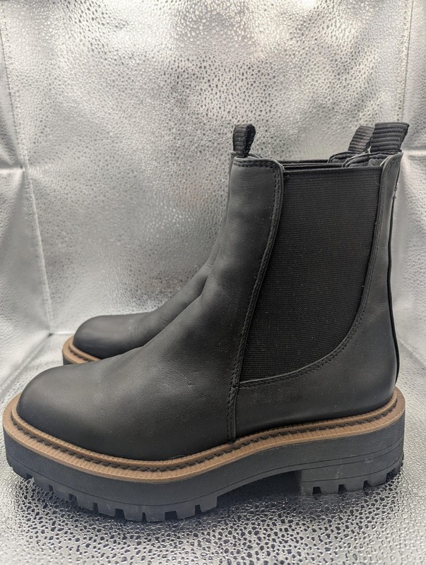 BC Footwear Boots Womens Size 6 Black Laguna Chelsea Ankle Lug Sole Leather gallery