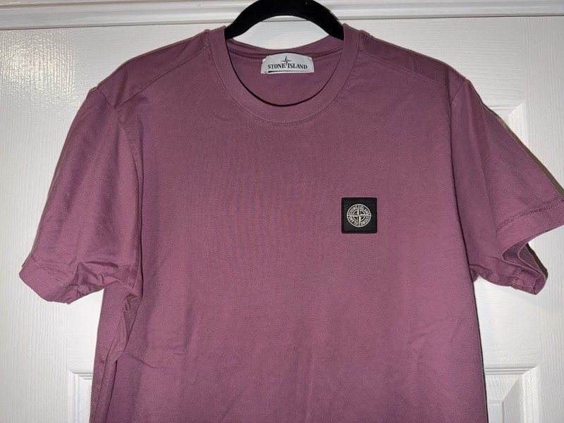 Men’s Stone Island Compass Patch Garment Dyed Short Sleeve T-shirt size Medium gallery