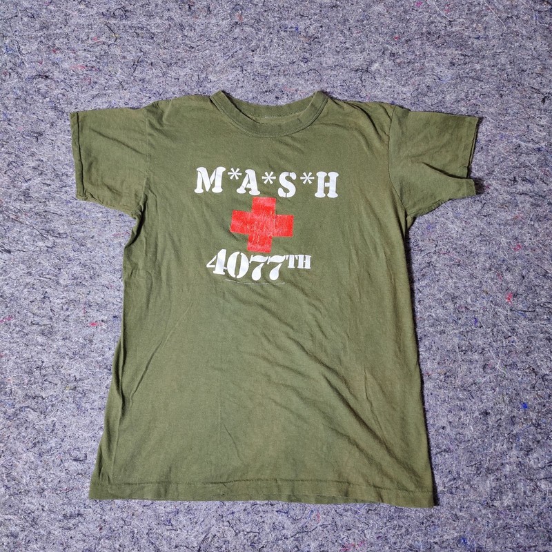 Vintage MASH 1981 TV Show Military T-Shirt Comedy Single Stitch Rare 20th