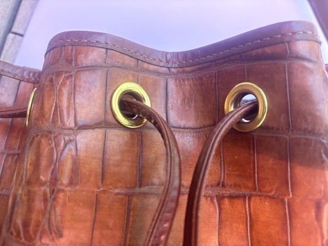 Vintage Dooney & Bourke Crocodile Leather Brown Bucket Drawstring Shoulder Bag gallery