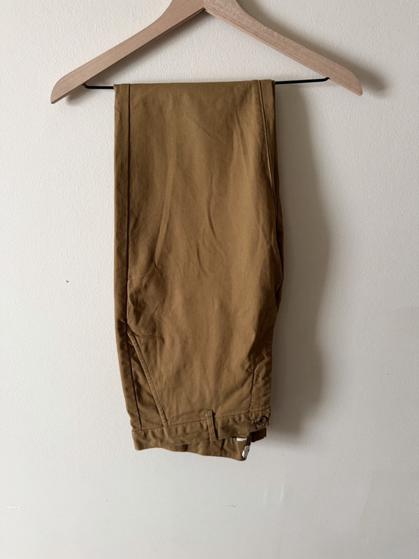 Taylor Stitch Men’s Stretch Twill Chino Pants, Brown. 34W Slim Straight
