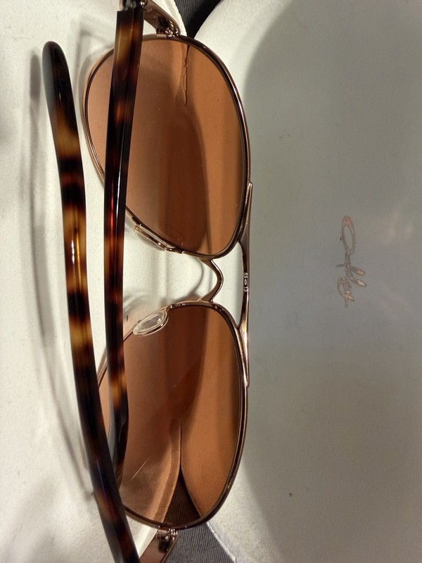 Oakley Sunglasses Rose Gold Aviator Tortoise Stems Brown 004054-01 Case gallery