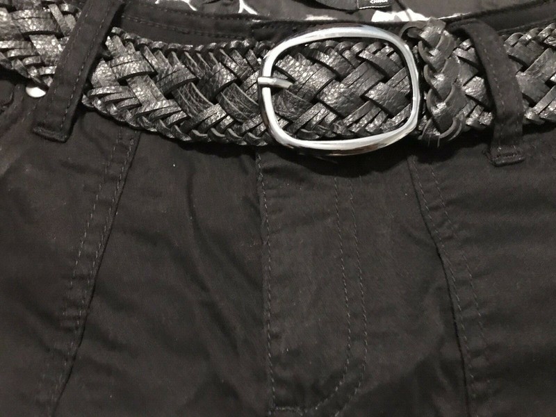 One 5 One Women's Braided Belt Crop Pants Black Size 6 gallery