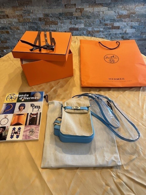 Hermes Kelly Jump Celeste Blue Swift Leather (Brand New in Box - Full Set) gallery