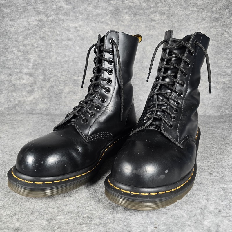 Dr. Martens 1919 Mens Size 7 Classic Black AirWair with Bouncing Soles Steel Toe