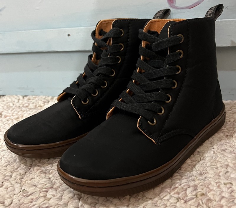 Dr Doc MARTENS HACKNEY Unisex Boots AirWair Black Canvas Womens Size US 6 EU 37