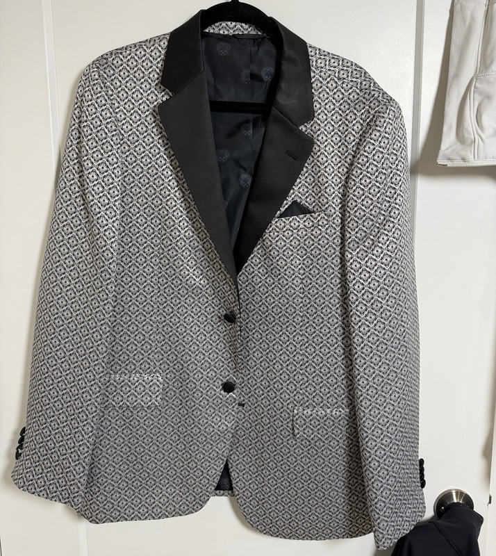 Vince Camuto Men’s Slim Fit Gray/Black Geometric Blazer 42R 2-Button