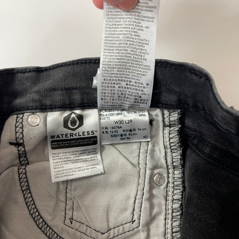 Levis Jeans Mens 30x29 Black 510 Skinny Stretch Denim Grunge Goth Minimalist gallery
