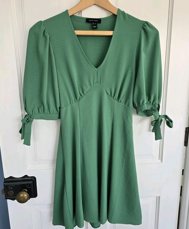 New Look Tea Dress Mini V Neck Green Size UK 6 Washed Once Never Worn rrp £24